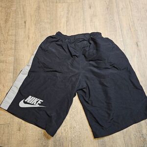 Vintage 2000s nike shorts women size xsmall